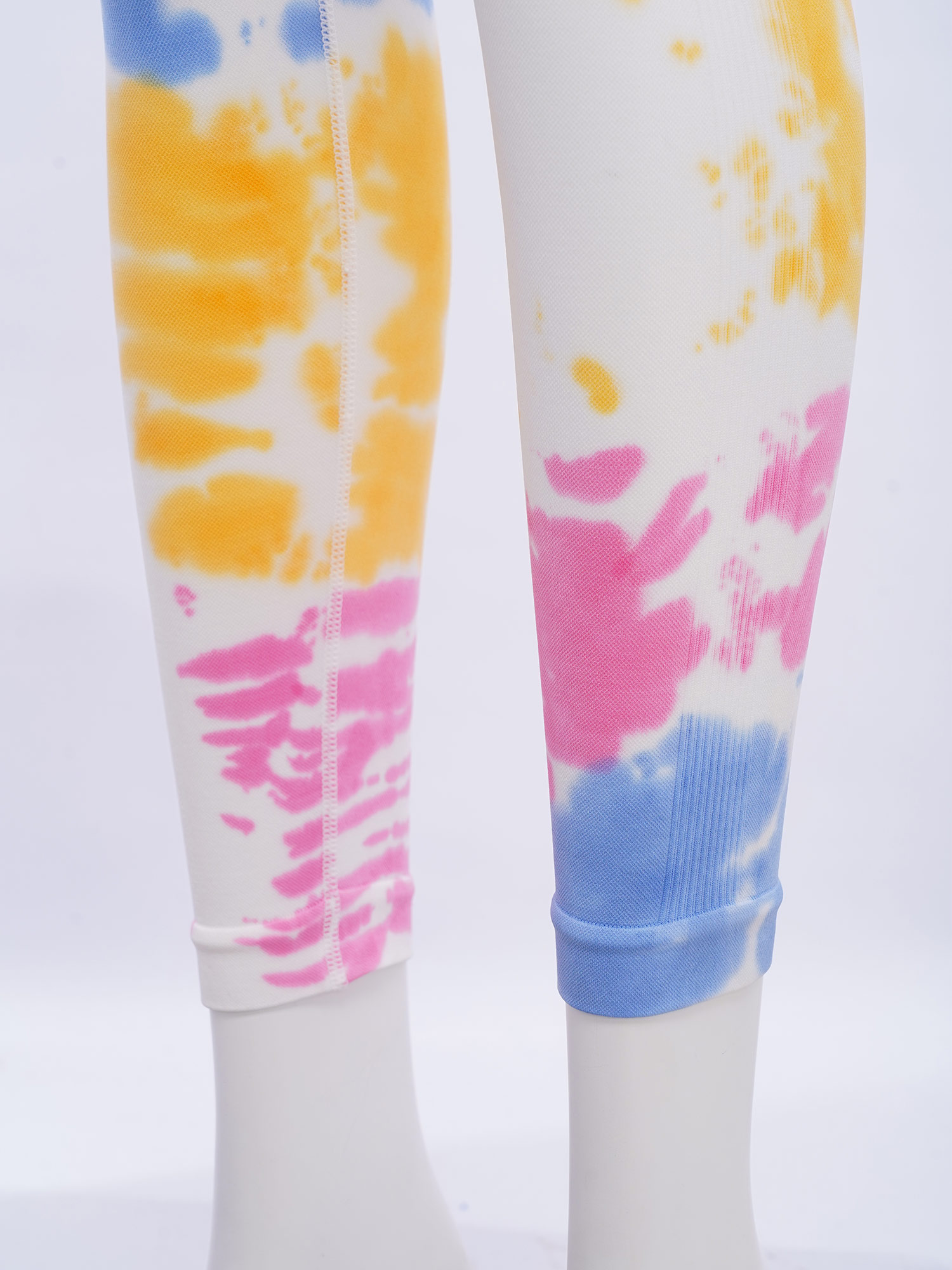 Kadınlar için Tie-Dye Baskılı  - Pilates In Yoga Pants incelemesi ve fiyatı